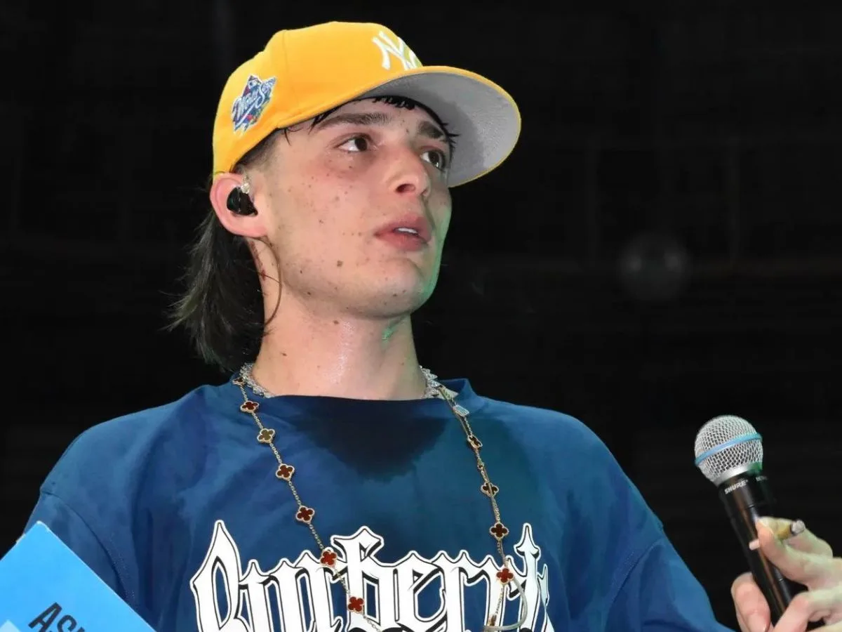 Peso Pluma tuvo que cancelar su concierto en Chicago “Al parecer se canceló mi tocada”