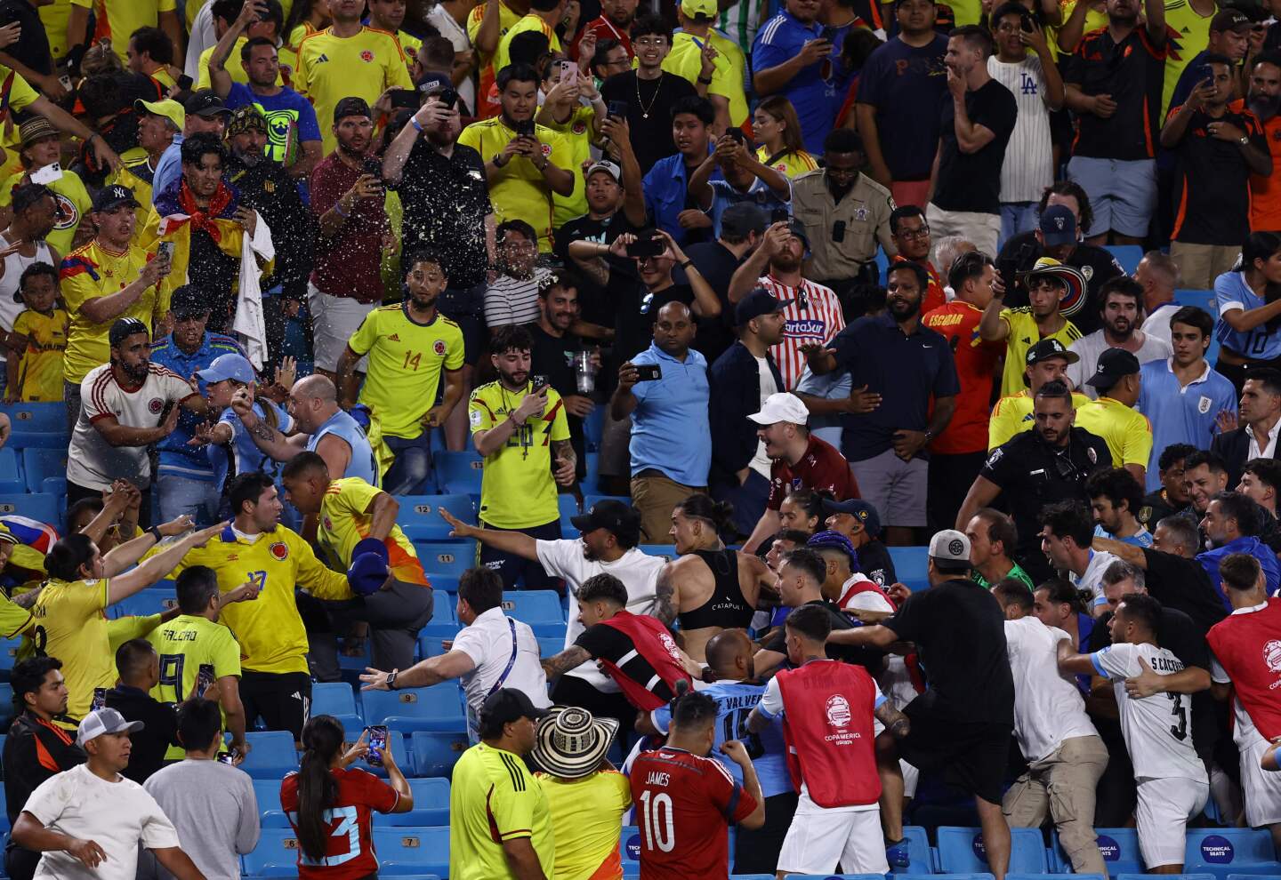 ¡Bronca entre Uruguay y Colombia! Esto paso entre las dos selecciones