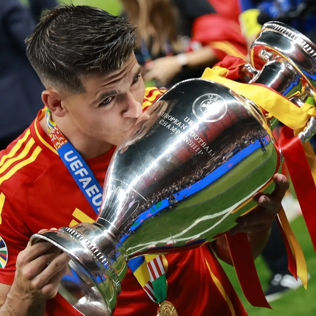 Álvaro Morata se une al Como 1907