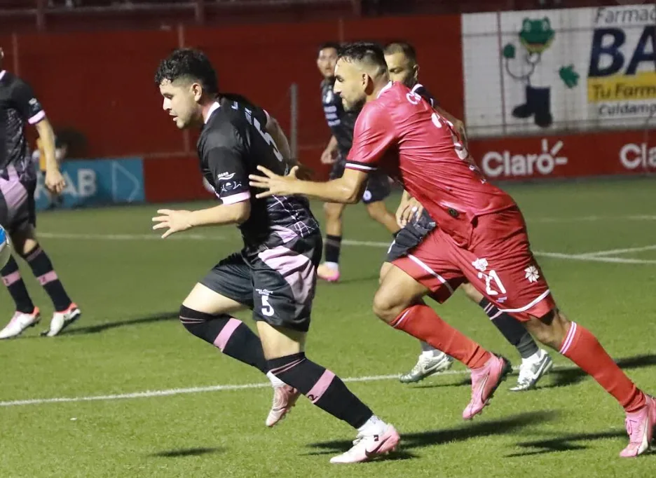 Mixco toma el liderato tras una remontada en Malacatán