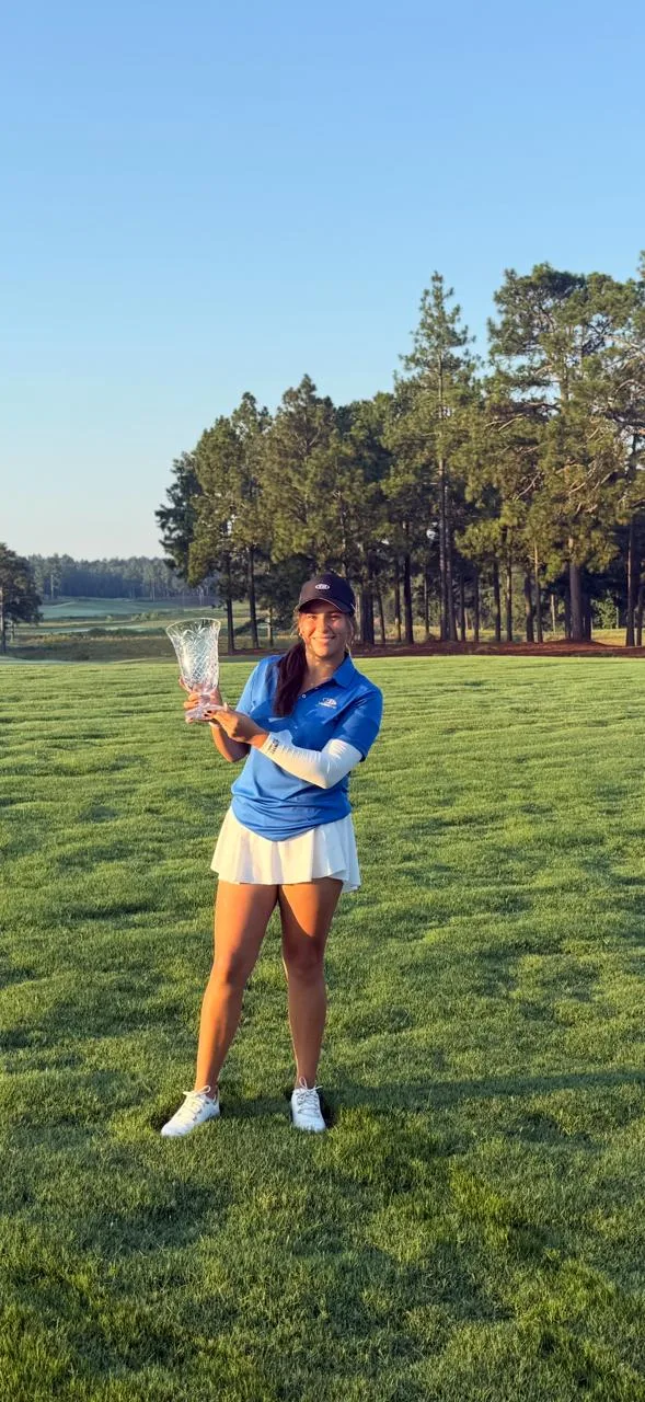 Joven golfista guatemalteca brilla en el escenario mundial