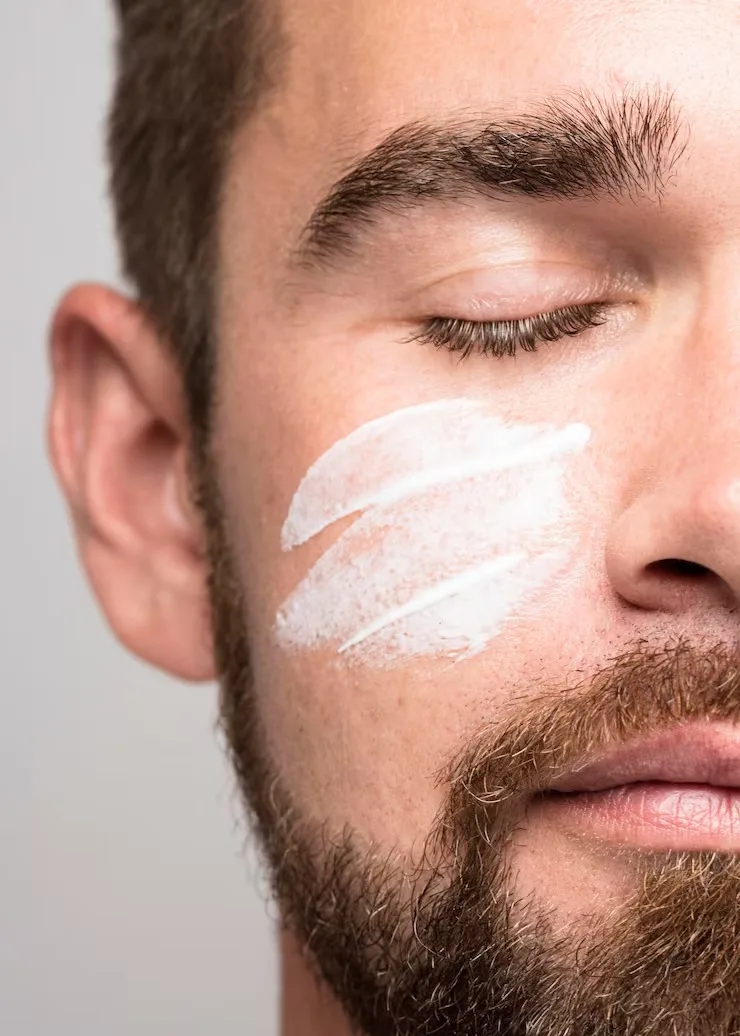 Rutina facial para hombres: simple y efectiva