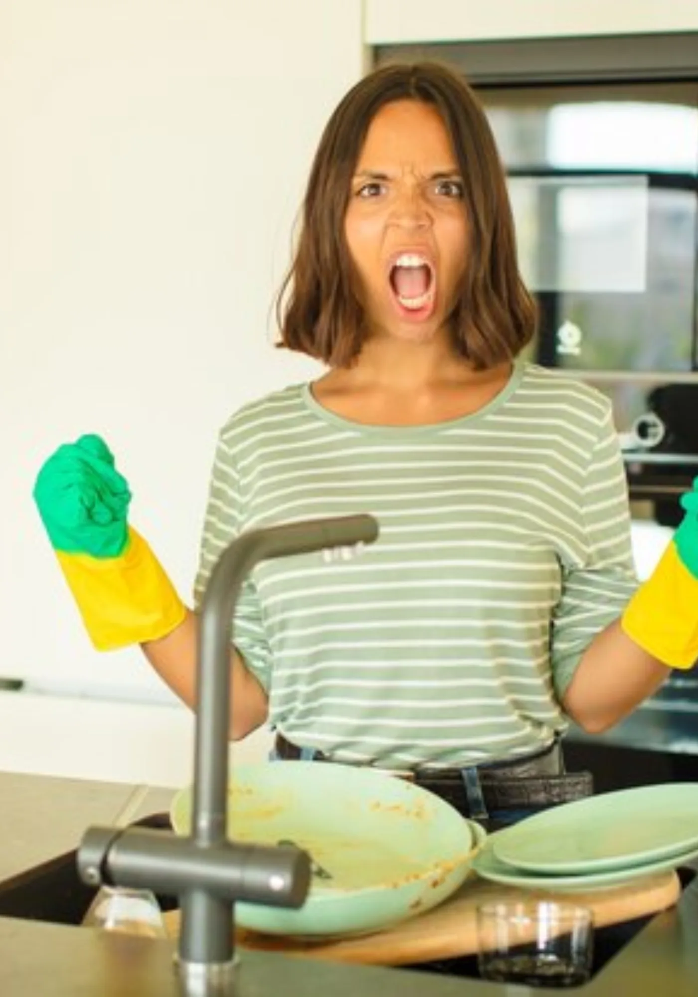 El truco definitivo para eliminar la grasa de tus platos sin esfuerzo