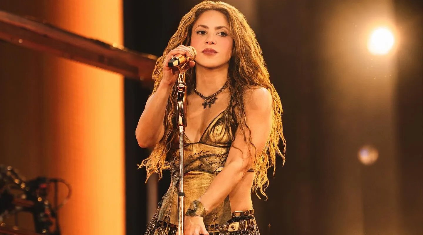 Un hombre de 80 años demanda a Shakira: estas son las sorprendentes razones