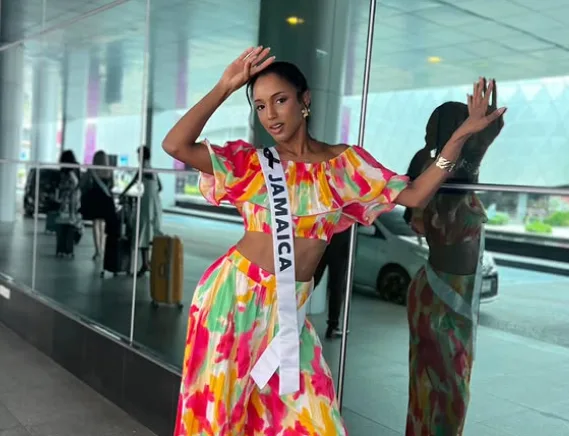 Miss Jamaica en Cuidados Intensivos tras Aparatosa Caída