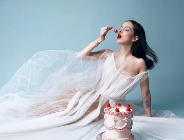 Paty Cantú en el ojo del huracán por retener prendas de diseñadora